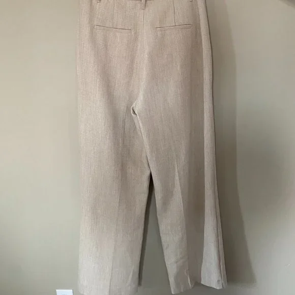 Aritzia Effortless Pant - Picture 3 of 4